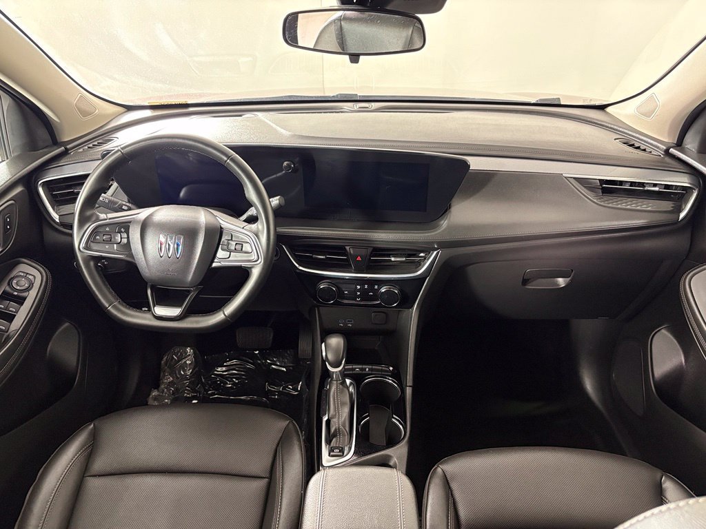 Used 2024 Buick Encore GX Sport Touring FWD image 37