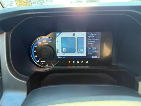 Used 2023 Ford Bronco Outer Banks w/ Sasquatch Package AWD/4WD image 11