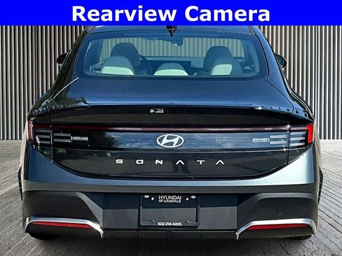 New 2026 Hyundai Sonata SE FWD image 4