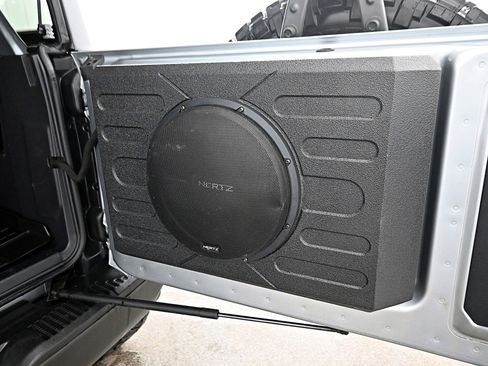 Used 2022 Ford Bronco Black Diamond image 37