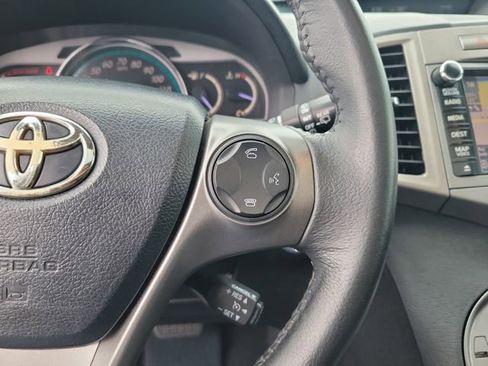 Used 2013 Toyota Venza Limited w/ Tow Prep Pkg image 19