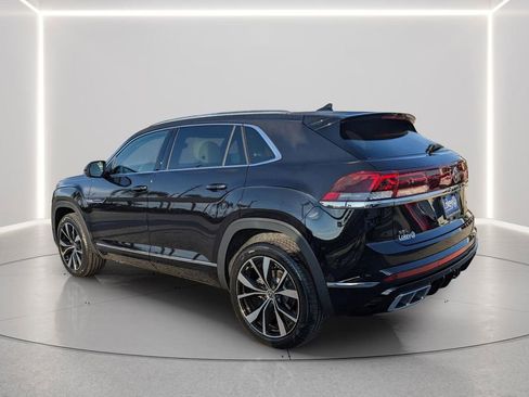 New 2026 Volkswagen Atlas Cross Sport SEL Premium R-Line image 4