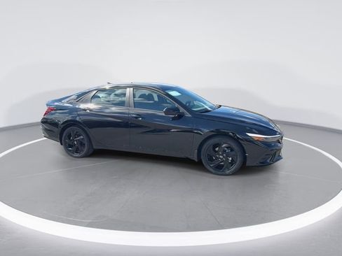 New 2026 Hyundai Elantra Sport FWD image 9