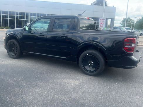 Used 2025 Ford Maverick Lobo AWD/4WD image 9