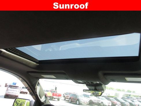 Used 2022 GMC Sierra 1500 AT4X AWD/4WD image 19