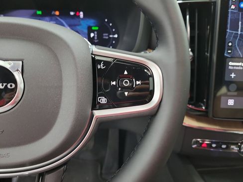 New 2026 Volvo XC60 T8 Plus w/ Protection Package Premier AWD/4WD image 25