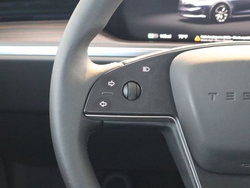 Used 2024 Tesla Model X AWD/4WD image 11