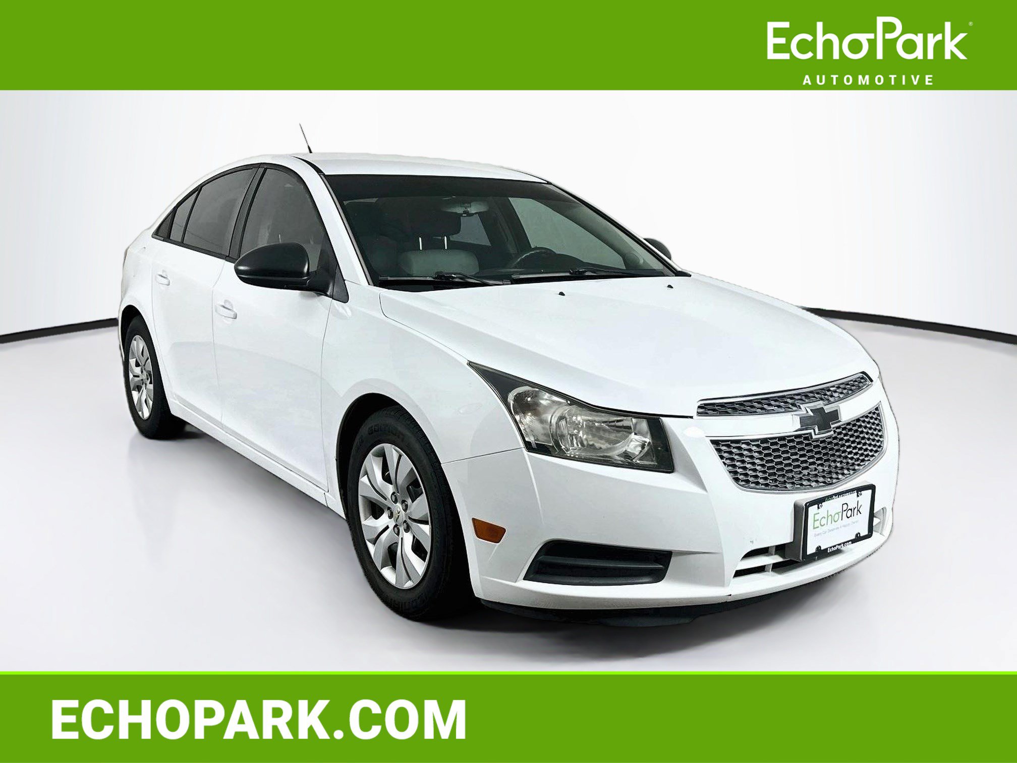 Used 2014 Chevrolet Cruze LS FWD image 1