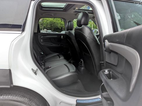 Used 2017 MINI Cooper Countryman S image 43