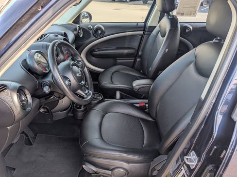 Used 2015 MINI Cooper Countryman image 2