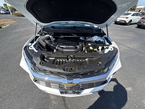 Used 2024 Chevrolet Blazer LT w/ Convenience Package FWD image 25