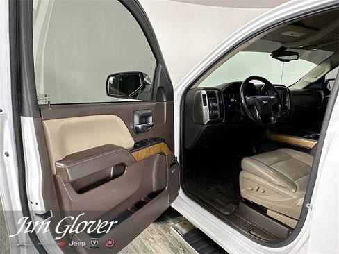 Used 2018 Chevrolet Silverado 1500 LTZ w/ Sport Package image 20