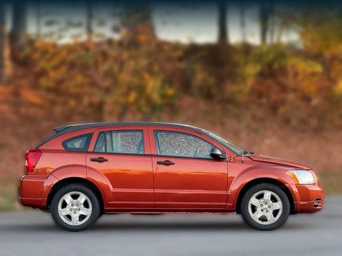 Used 2007 Dodge Caliber SXT image 7