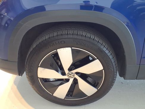 Used 2023 Volkswagen Taos S AWD/4WD image 8