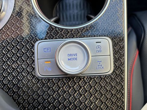 Used 2025 Genesis GV80 3.5T e-SC AWD/4WD image 23