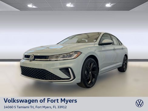 New 2026 Volkswagen Jetta SE FWD image 1