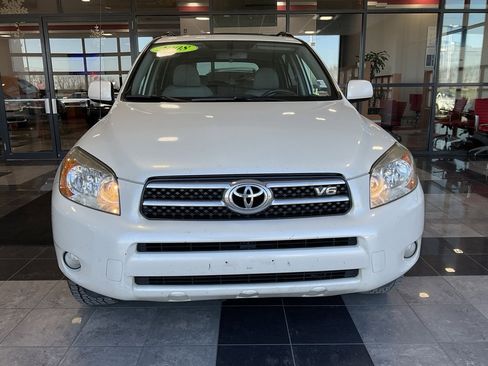 Used 2008 Toyota RAV4 Limited image 2