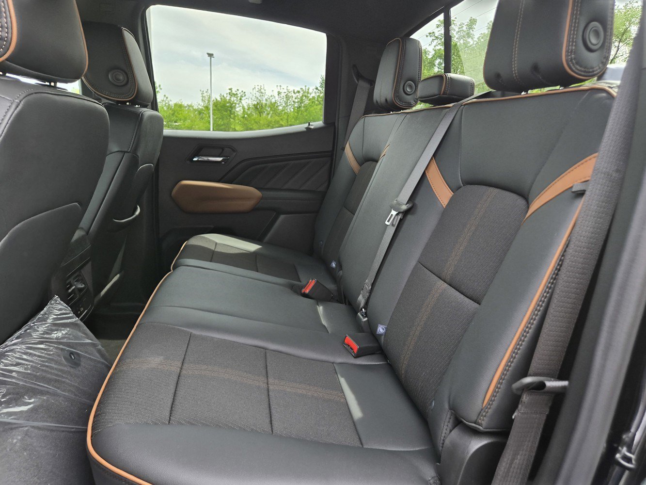 Certified 2026 GMC Canyon AT4 AWD/4WD image 27