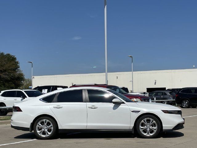 Used 2023 Honda Accord LX image 3