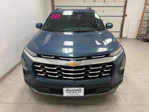 Used 2025 Chevrolet Equinox LT w/ Convenience Package II image 15