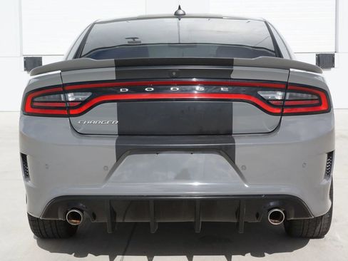 Used 2019 Dodge Charger GT image 9