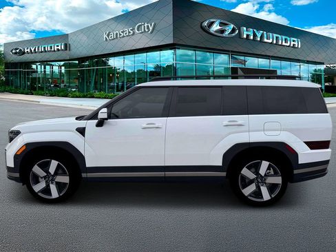 New 2026 Hyundai Santa Fe Limited FWD image 3