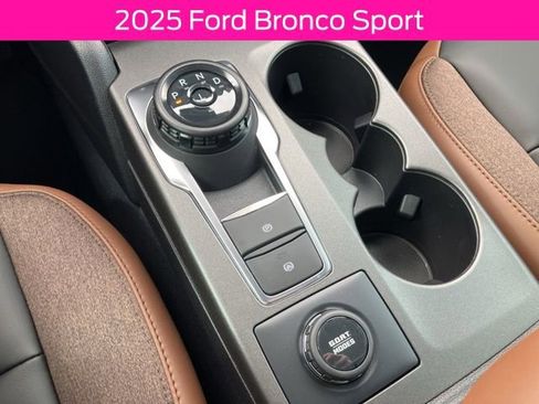 New 2025 Ford Bronco Sport Outer Banks AWD/4WD image 38