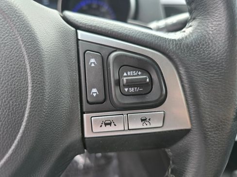 Used 2017 Subaru Outback 2.5i Premium AWD/4WD image 6