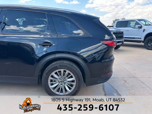 Used 2024 MAZDA CX-90 3.3 Turbo w/ Preferred Plus image 11