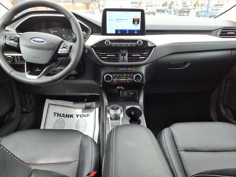 Used 2022 Ford Escape SEL image 12