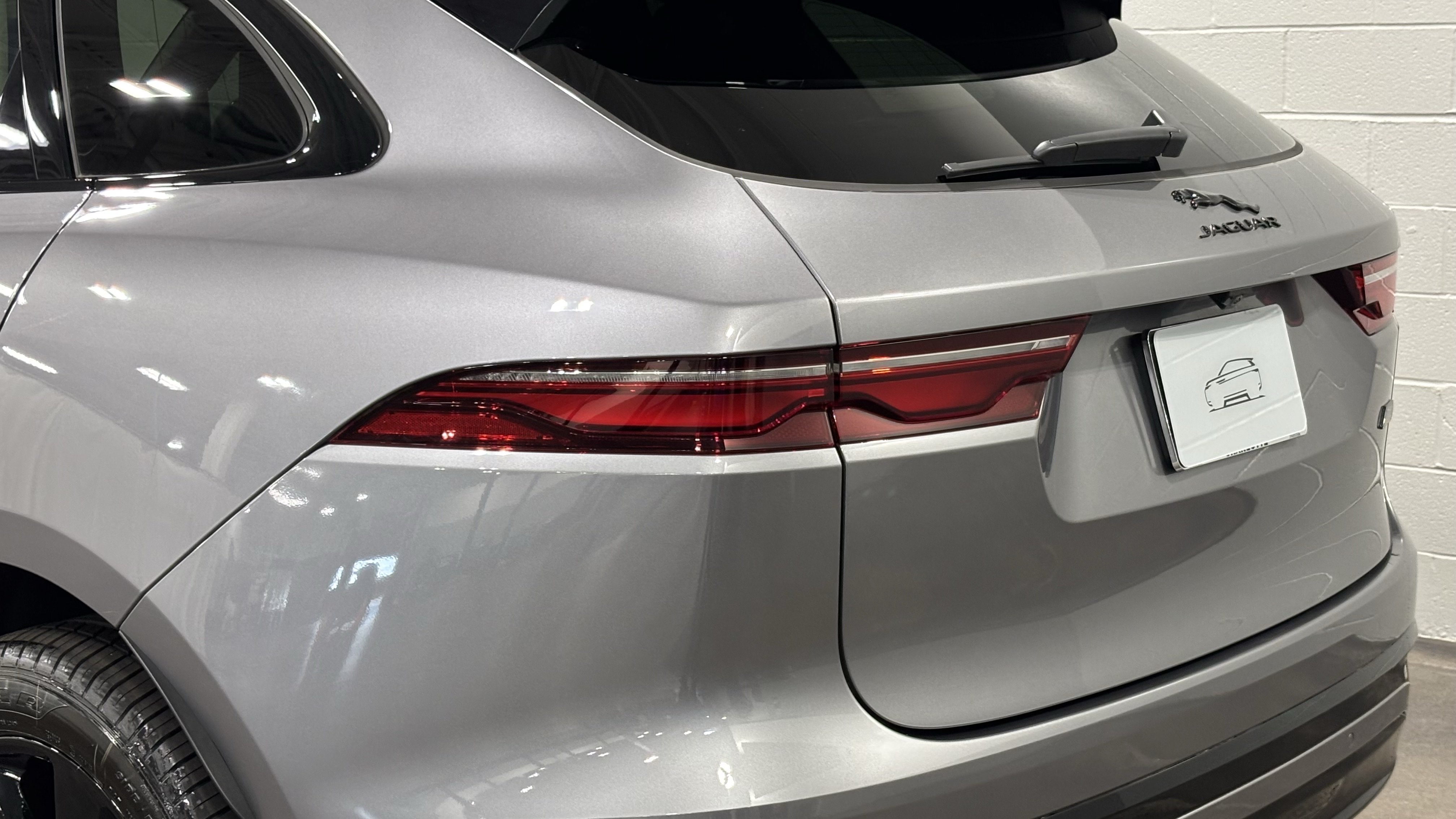 New 2026 Jaguar F-PACE R-Dynamic S AWD/4WD image 17