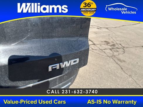 Used 2016 GMC Acadia SLT w/ Open Road Package image 44