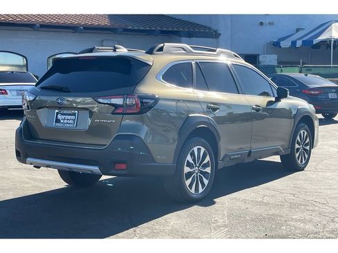 Used 2025 Subaru Outback Limited image 5