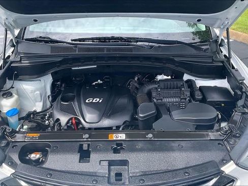 Used 2016 Hyundai Santa Fe Sport FWD image 10
