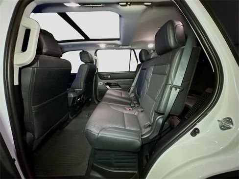 Used 2024 Toyota Sequoia Limited image 19