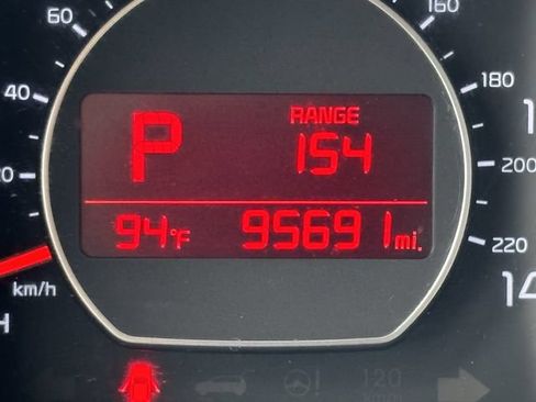 Used 2015 Kia Soul ! FWD image 30