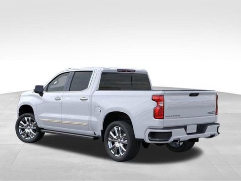 New 2026 Chevrolet Silverado 1500 High Country AWD/4WD image 3