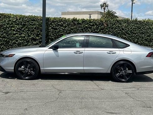 Certified 2025 Honda Accord Sport image 8