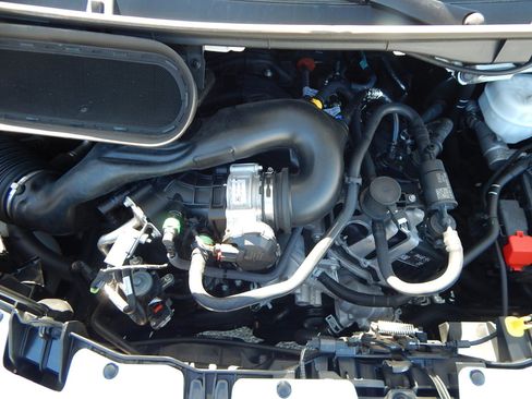 Used 2024 Ford Transit 350 XLT RWD image 25