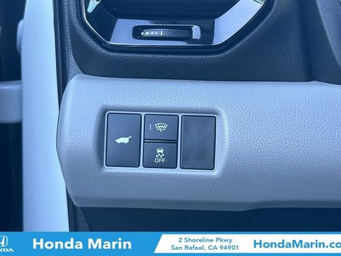 Used 2023 Honda Pilot Elite image 35