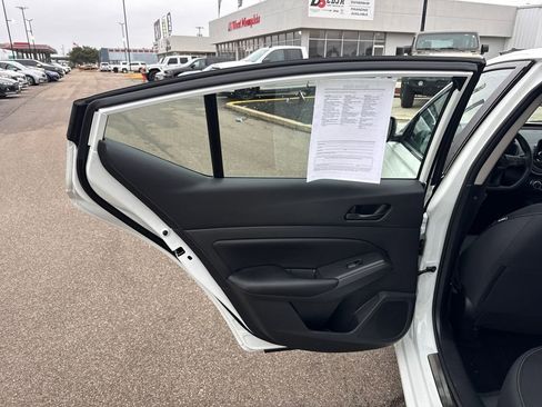 Used 2024 Nissan Altima 2.5 S image 24