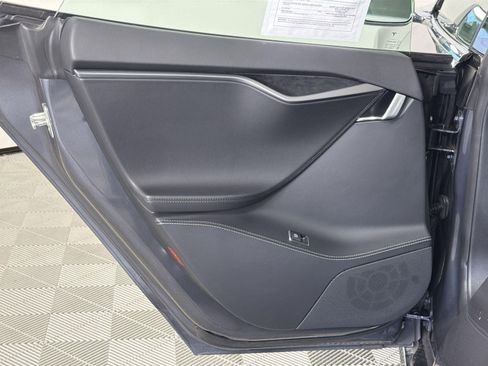 Used 2021 Tesla Model S Performance image 26