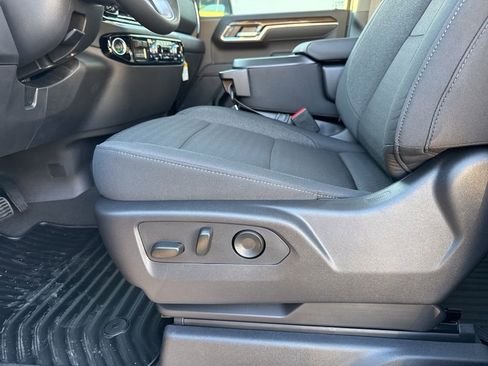 New 2026 GMC Sierra 1500 Elevation image 22