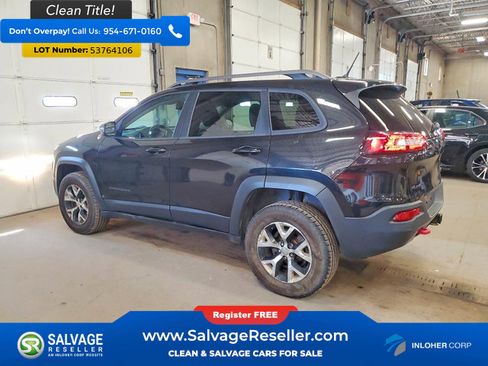Used 2015 Jeep Cherokee Trailhawk w/ Cold Weather Group AWD/4WD image 3