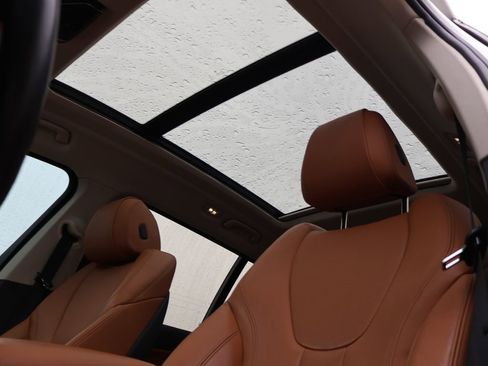 Used 2021 BMW X7 xDrive40i w/ Premium Package image 47