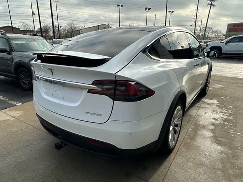 Used 2021 Tesla Model X Performance image 5