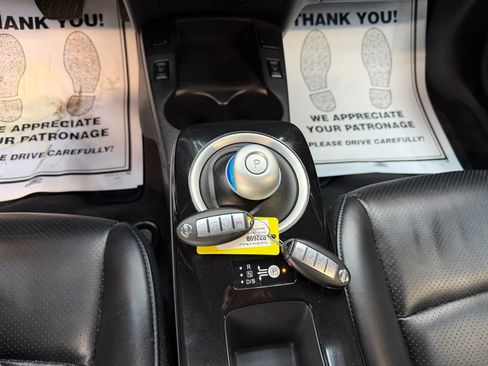 Used 2017 Nissan Leaf SL w/ Premium Package image 17