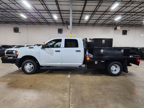 Used 2024 RAM 3500 Tradesman image 7
