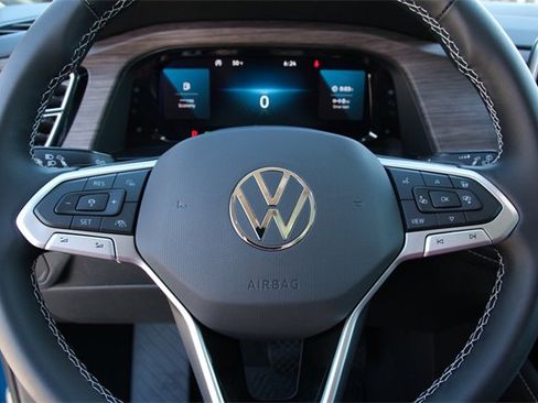 New 2026 Volkswagen Atlas SEL image 14