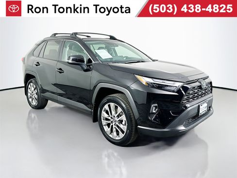 Certified 2023 Toyota RAV4 XLE Premium image 1